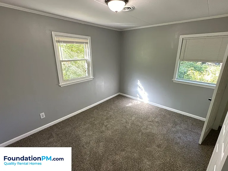 3627 Sunrise St — Photo 3