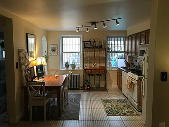 Rented by Lydia Bellevue LREB