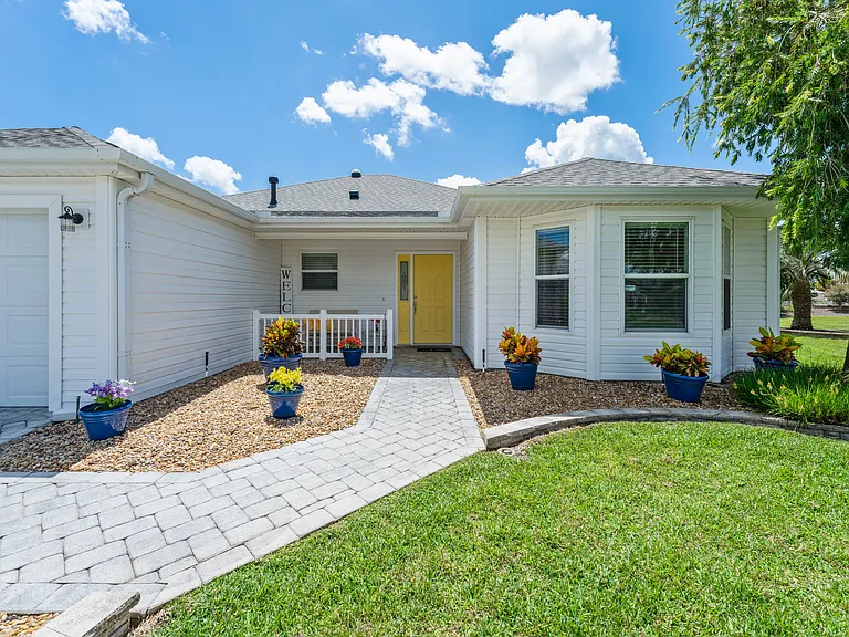 17967 SE 87th Melrose Ct — Photo 2