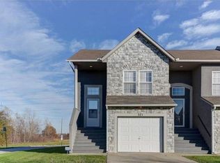 501 S Woodson Ln, Gardner, KS 66030