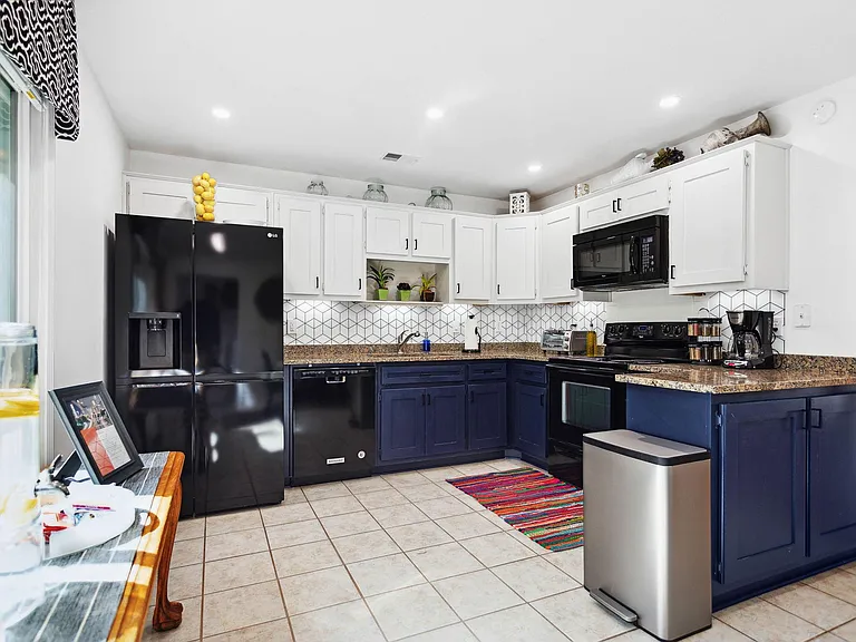 130 Pye Ct — Photo 6