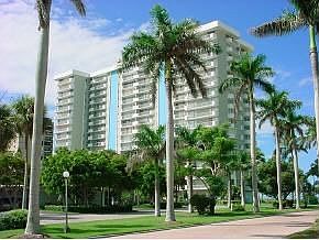 1st image of 140 Seaview Ct APT 504N