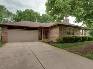 429 E Woodland St, Springfield, MO 65807