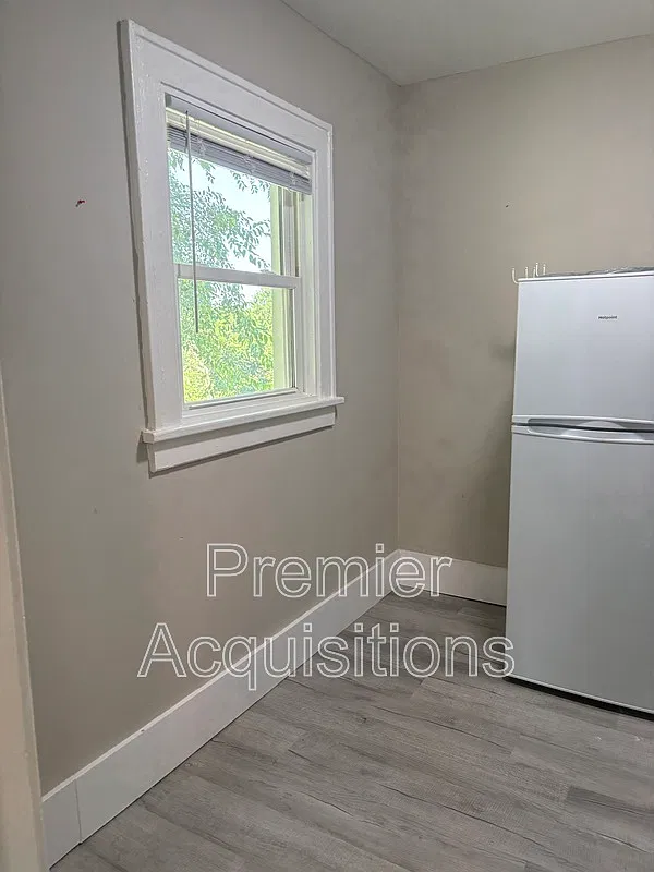 1 bed, 1.0 bath, $850 — Photo 4