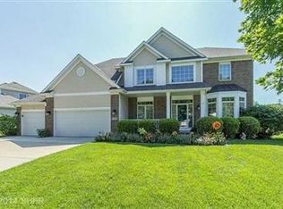 5715 Chatham St, Johnston, IA 50131