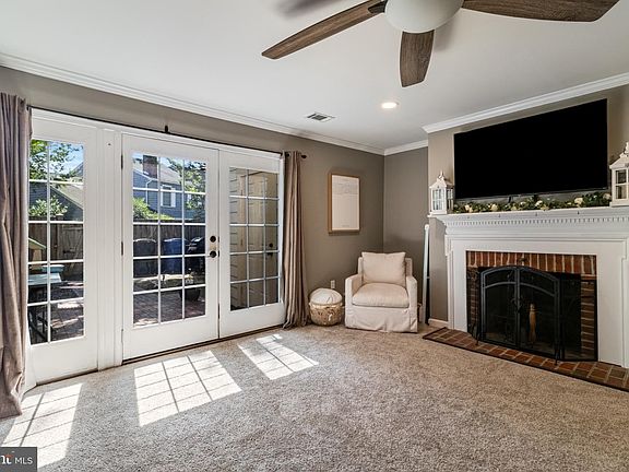 2nd image of 231 Heather Ct