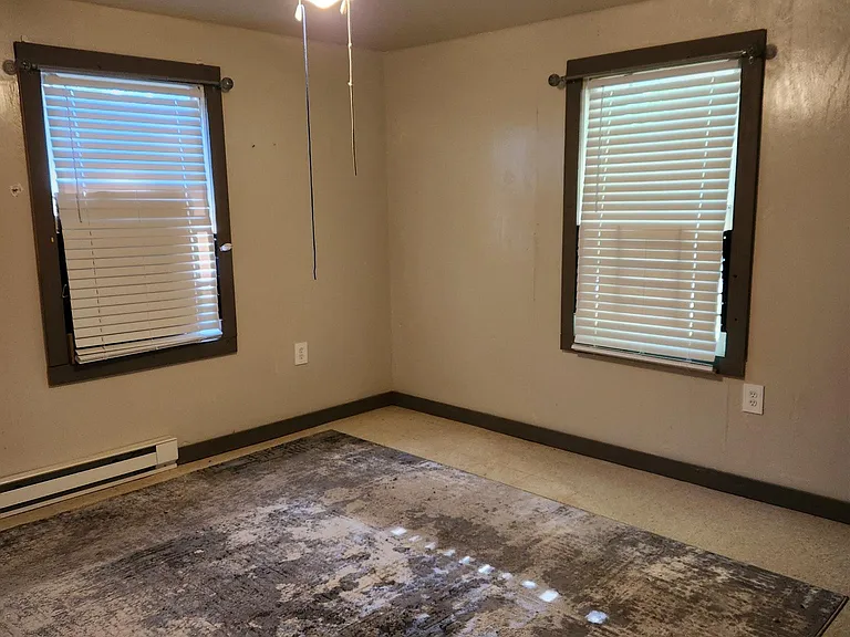 4057 Villa Ave — Photo 11