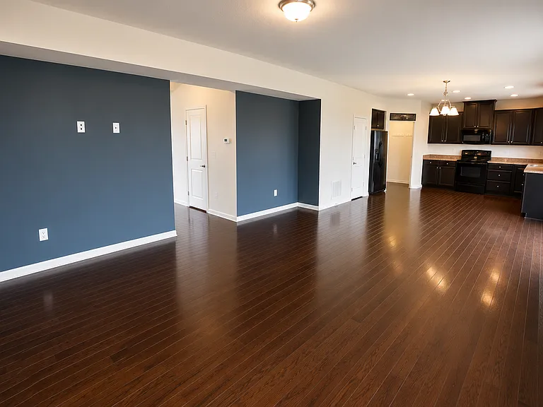 9480 Woodbine Way — Photo 4
