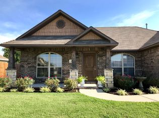 706 Sand St, Cave Springs, AR 72718