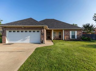 136 Haley Ln, Choudrant, LA 71227