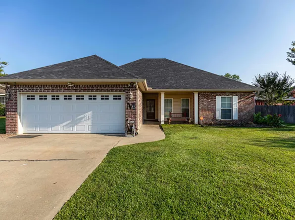 136 Haley Ln, Choudrant, LA 71227