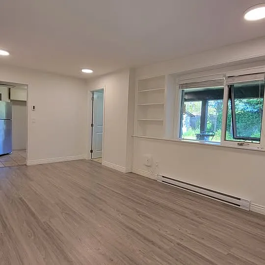 1021 Beaumont Dr — Photo 1
