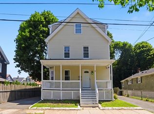 26 Calumet St, Peabody, MA 01960