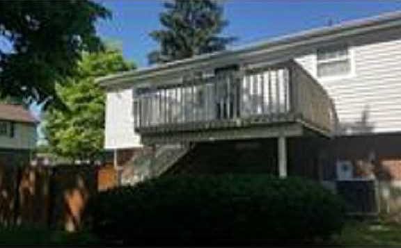 4th image of 6390 Countrydale Ct