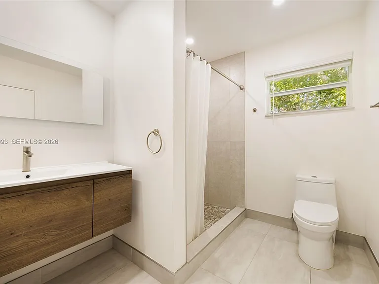 15700 SW 77th Ct — Photo 18