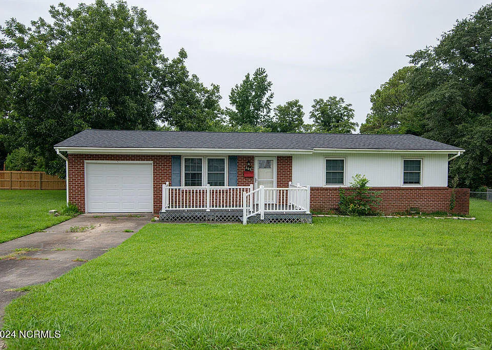 203 Noble Ct