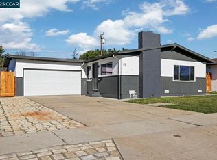 35 Saint Brendan Way, Salinas, CA 93906