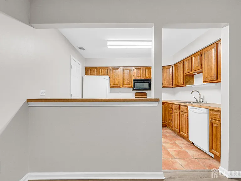 5101 Stonehedge Rd #5101 — Photo 9