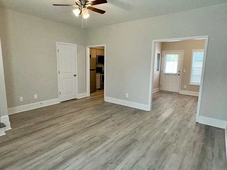 2879B Jubilee Dr — Photo 5