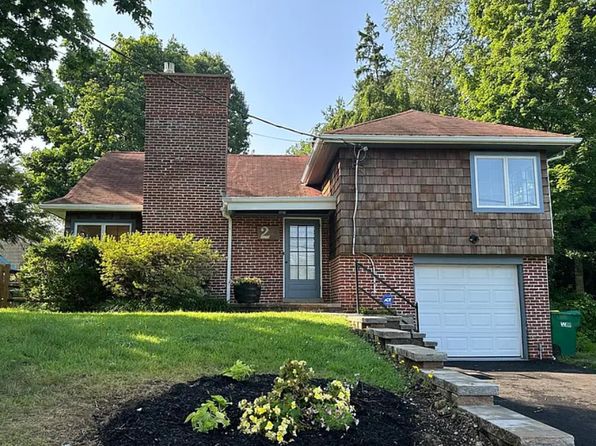2 Snuff Mill Rd #1