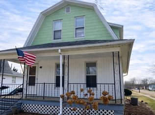 411 W Park St, Morrison, IL 61270