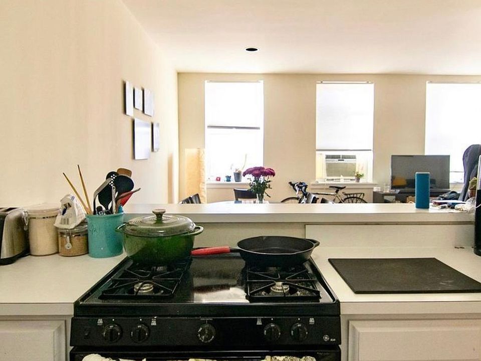 1st image of 57 Lafayette Ave APT 2A