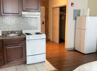 364 Harvard St #2F, Cambridge, MA 02138