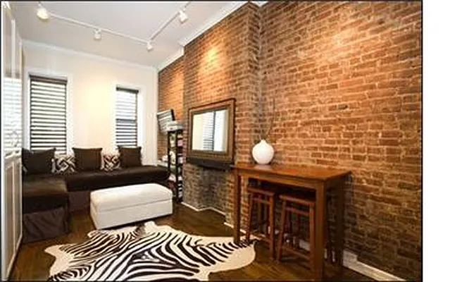 Rented by Douglas Elliman | media 18