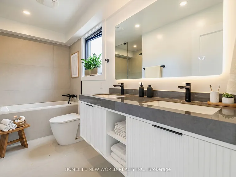 679 Gladstone Ave #LANEWAY — Photo 12