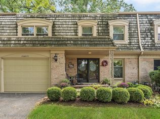 19W075 Avenue Barbizon, Oak Brook, IL