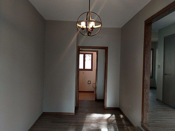 Enter into a huge room /mudroom