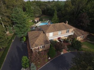 555 Spotswood Englishtown Rd, Monroe Township, NJ 08831