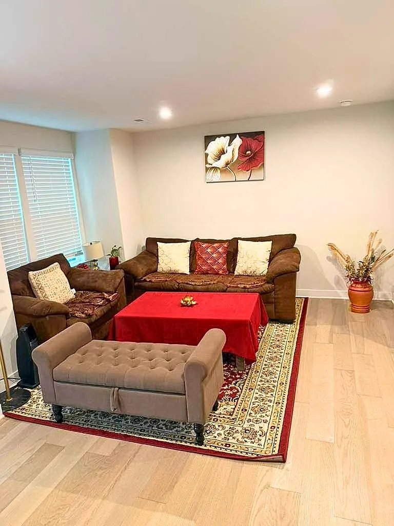 3 bed, 3.5 bath, 1632 sqft, $2,450 — Photo 4