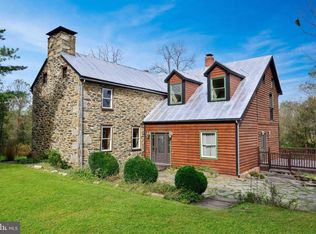 38902 Piggott Bottom Rd, Hamilton, VA 20158