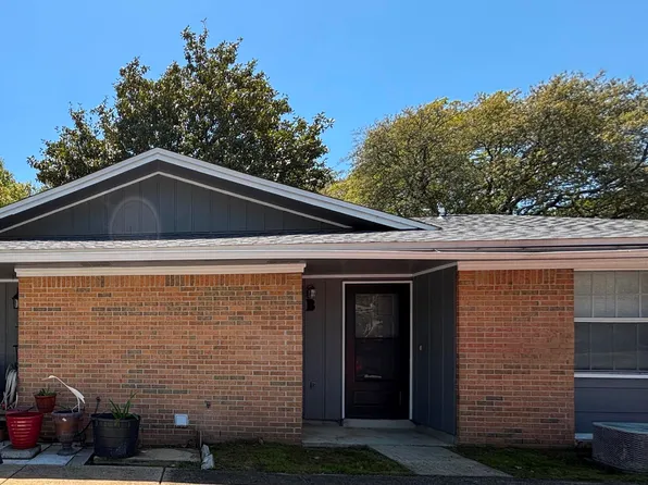 103 Doodle Ave Unit A-d, Fort Walton Beach, FL 32547