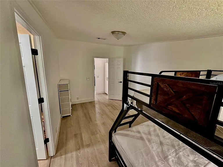 9626 3rd Ave #2 — Photo 7