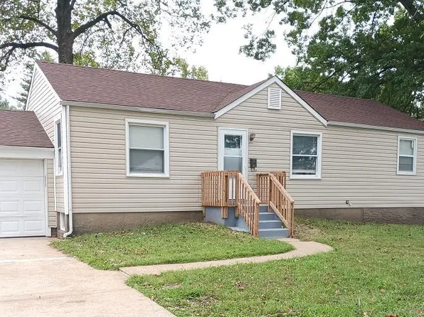 5608 Curry Ave, Saint Louis, MO 63136