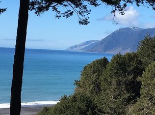 787 Beach Rd, Shelter Cove, CA 95589