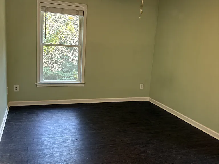 5926 Long Branch Rd #5 — Photo 8
