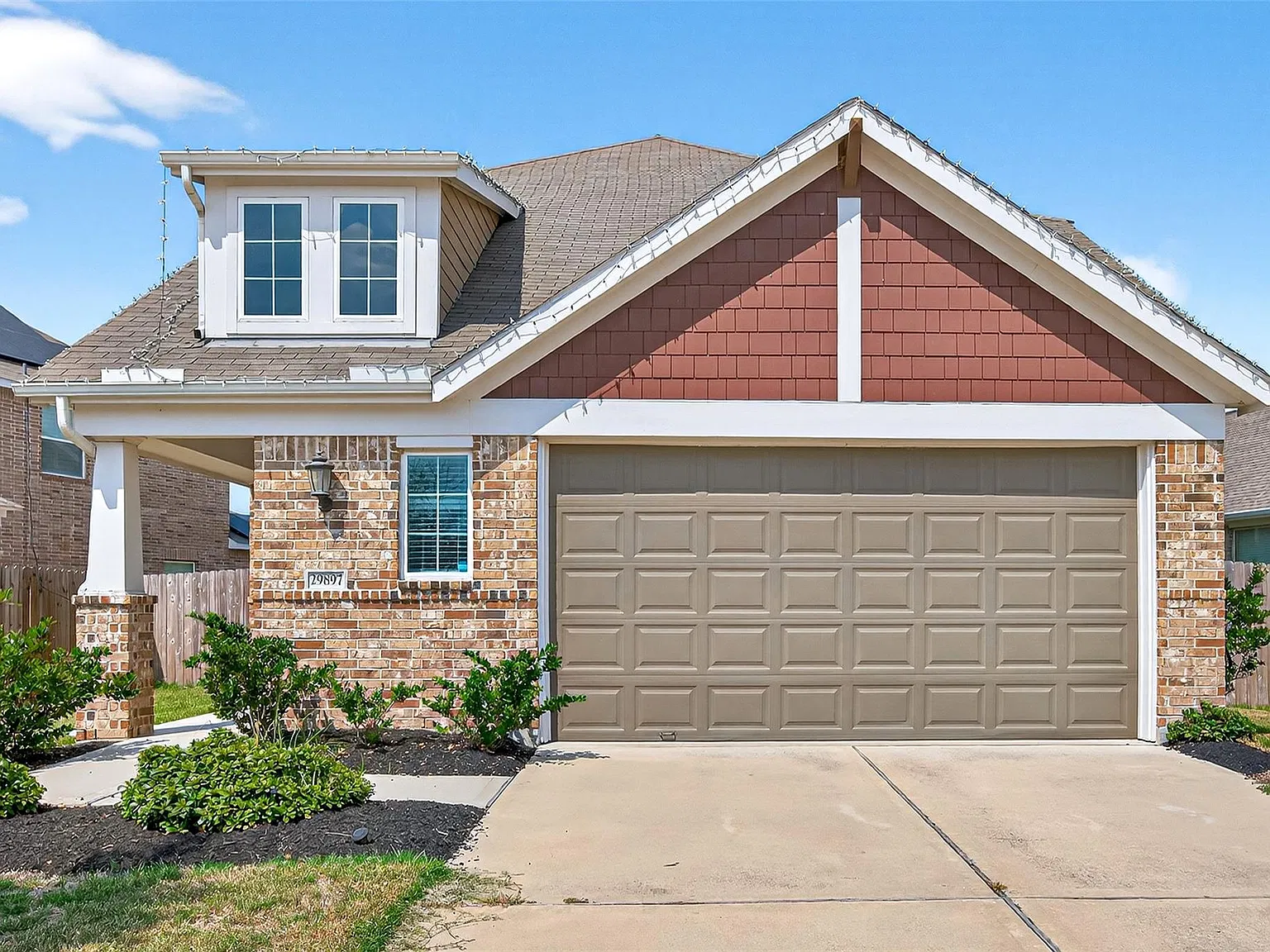 4 bed, 3.0 bath, 2262 sqft, $2,395 — Photo 1