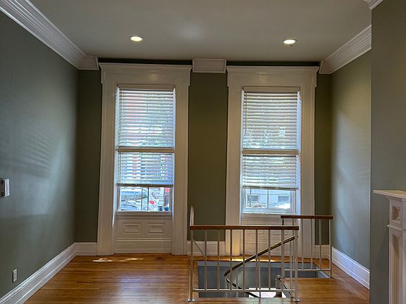 3rd image of 1719 Wallace St APT 101