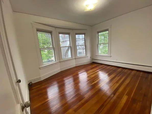 151 Redmond St, New Brunswick, NJ 08901