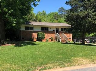 4120 Carlyle Dr, Charlotte, NC 28208