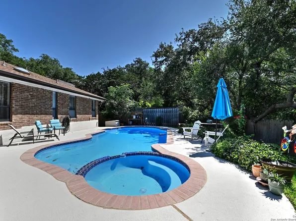 15727 WOLF CREEK ST, San Antonio, TX 78232