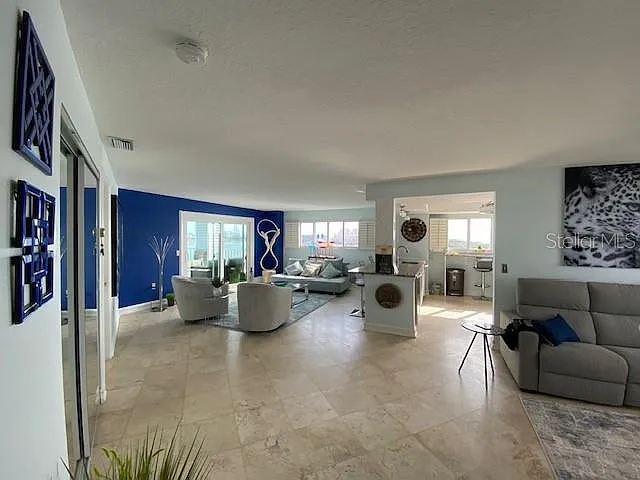 610 Island Way #608 — Photo 6
