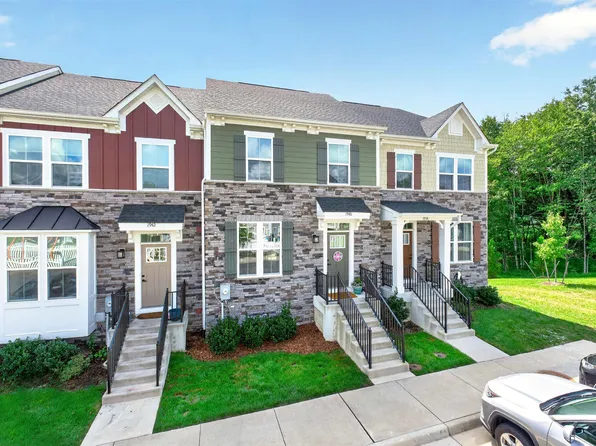 1940 Lois Ln, Charlottesville, VA 22911