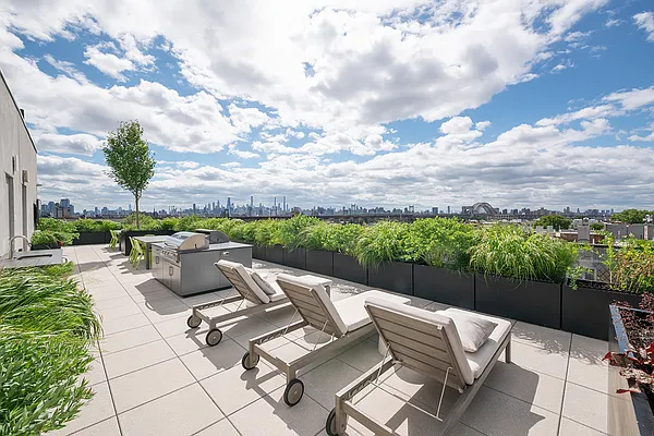Rented by Douglas Elliman | media 14