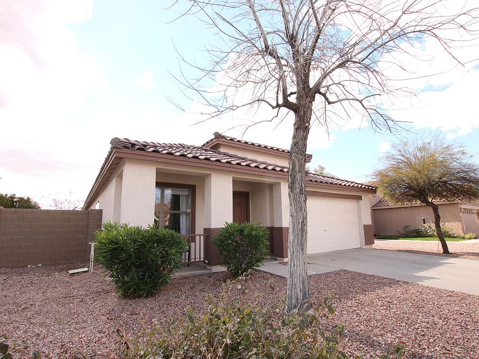 1st image of 3039 W Roberta Dr