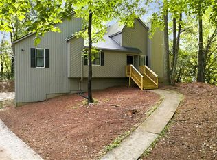 490 Summerfield Dr, Alpharetta, GA 30022