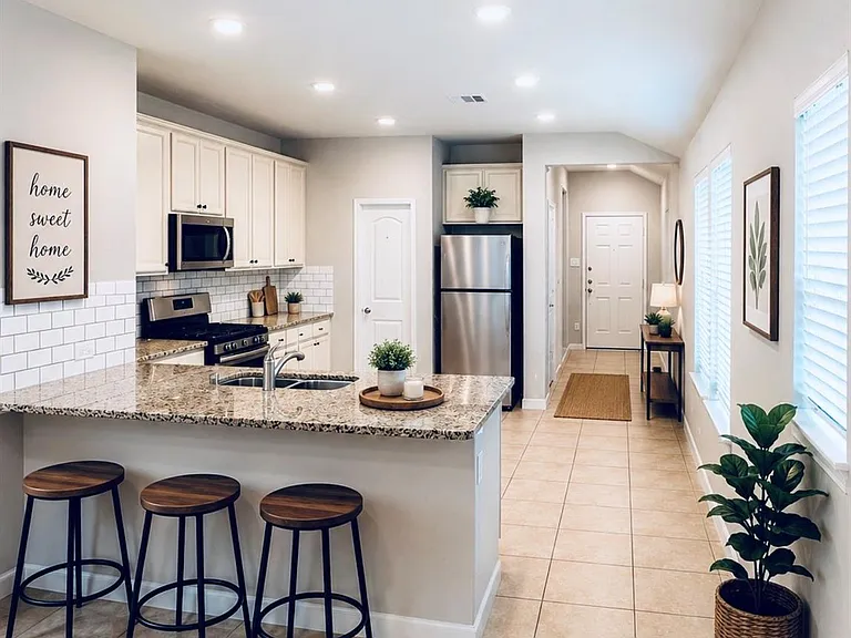 6934 Scarlet Sagebrush St — Photo 6